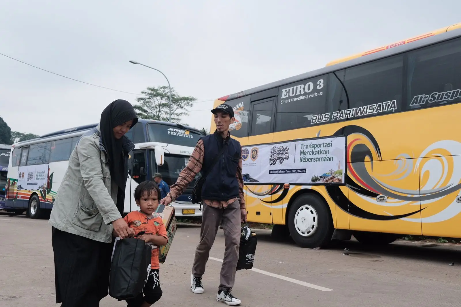 Tips Aman Libur Nataru Naik Bus, Tenang dari Copet