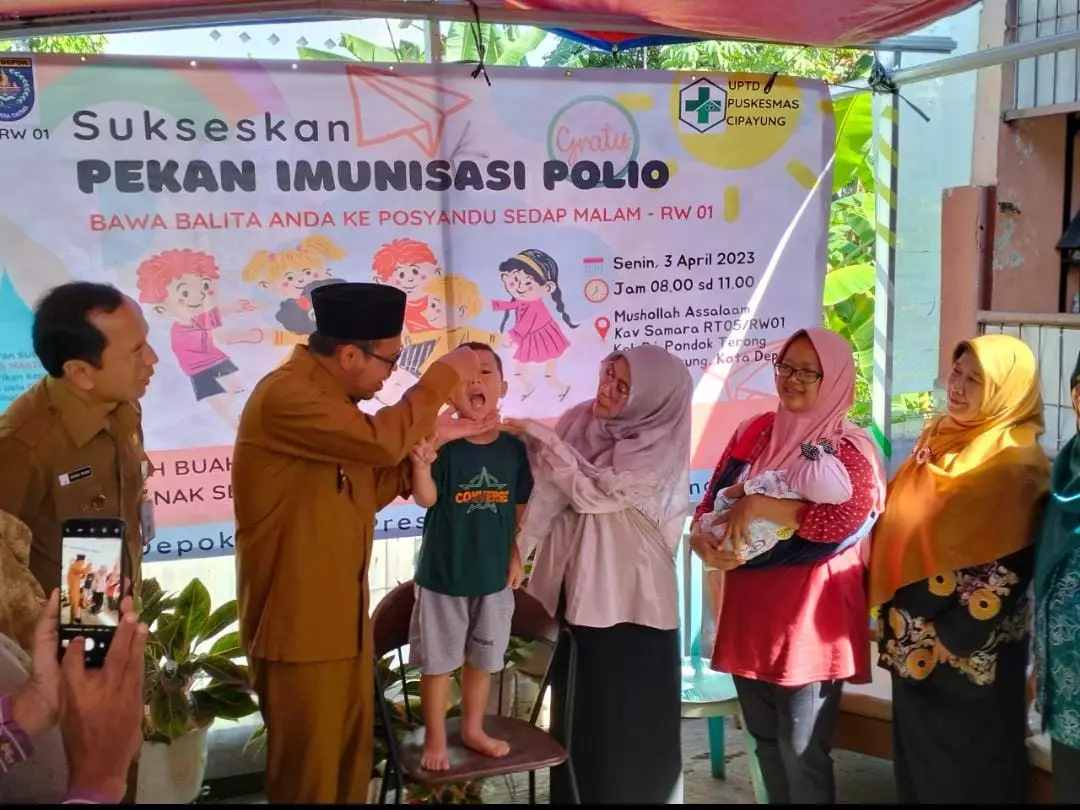 Pencanangan Sub PIN Polio di Cipayung, Bang Imam: Targetkan 95 Persen Anak Tervaksin