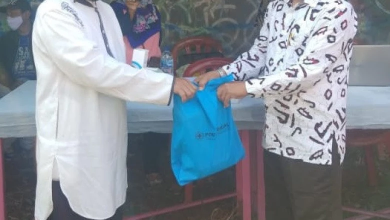 30 Masjid di Panmas Dapat Bantuan Thermogun dan Disinfektan   