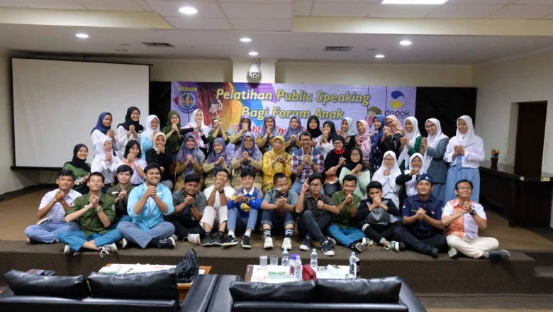 50 Anggota Forum Anak Dibekali Kemampuan Public Speaking
