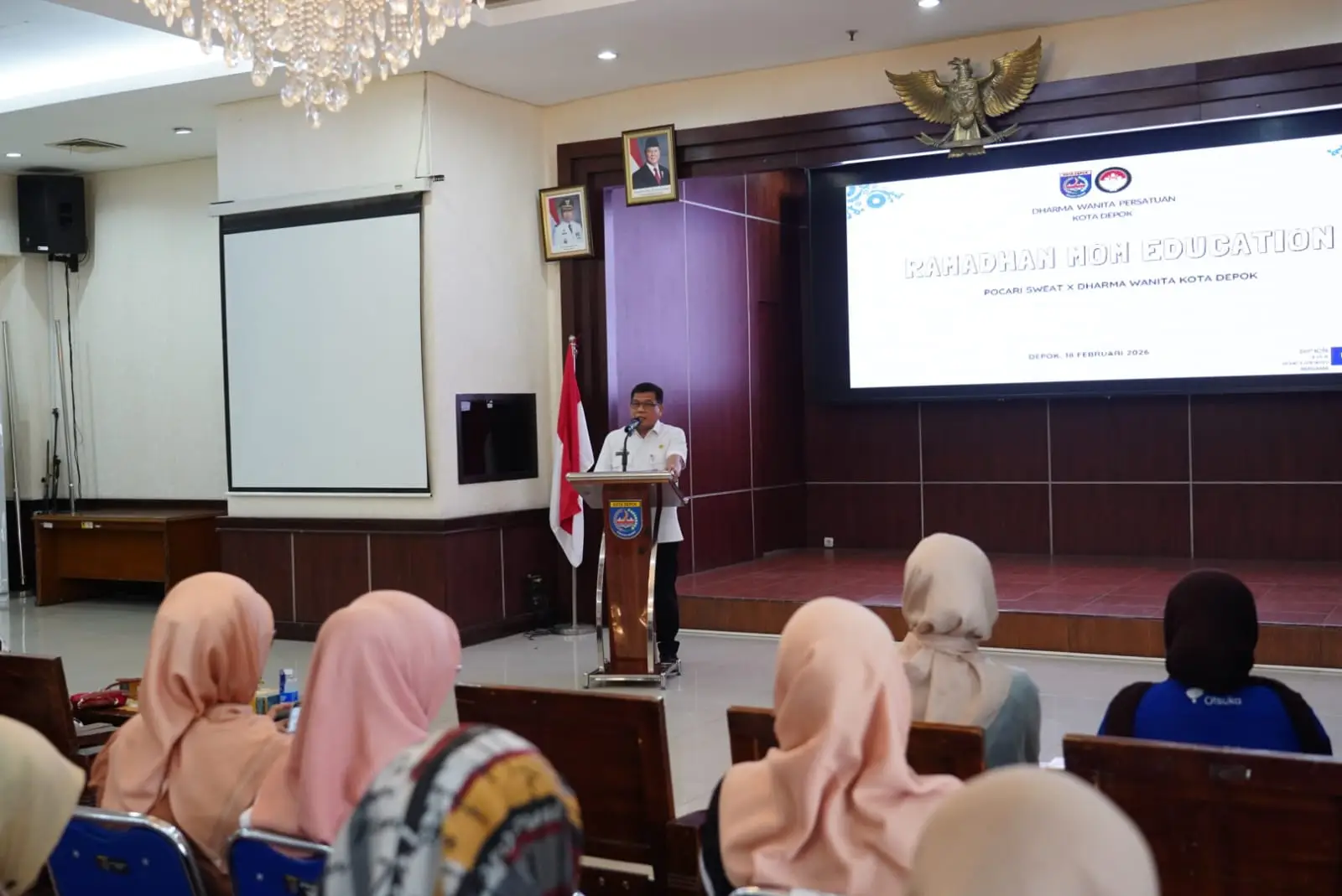 Moms Education Bersama Pocari Sweat dan DWP Kota Depok, Perkuat Literasi Gizi-Hidrasi