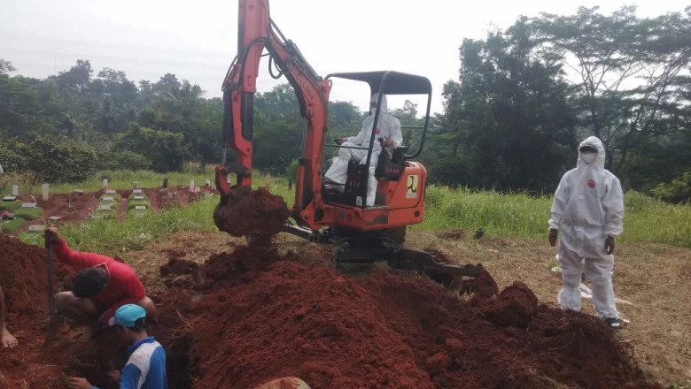 Bantu Kerja Satgas di Lapangan, DPUPR Miliki 18 Unit Alat Berat