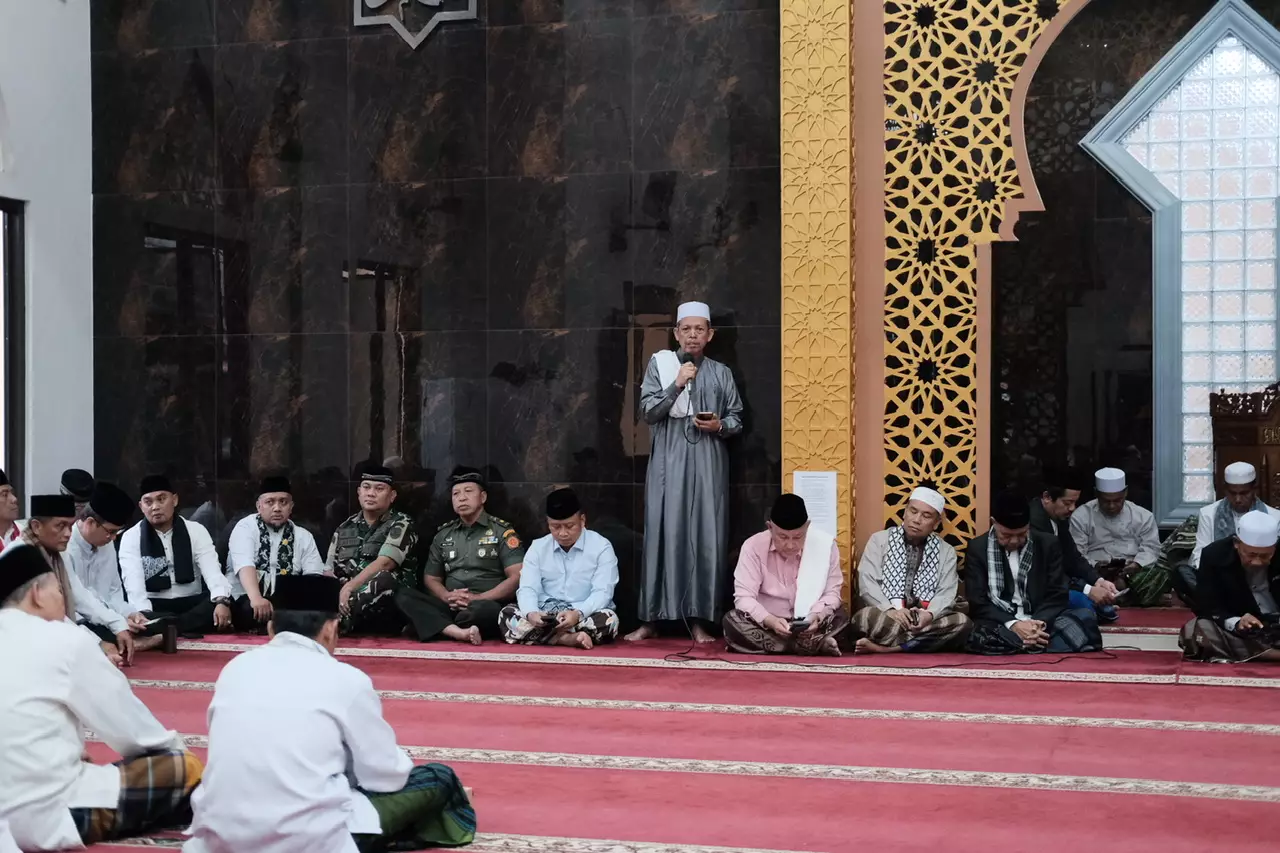Pemkot Depok Gelar Tausiyah Ramadan dan Buka Puasa Bersama di Masjid Nurul Hidayah Kelurahan Boponter