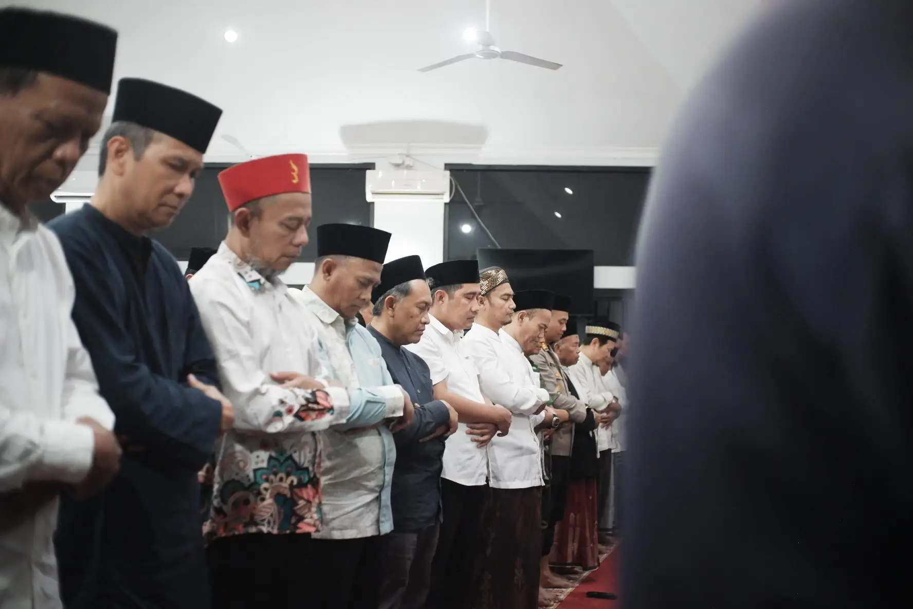 Tarling Hari Kedua, Masjid Al Mukhlisun Mekarjaya Jadi Tuan Rumah