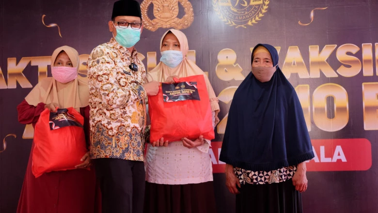 Wakil Wali Kota Hadiri Baksos dan Vaksinasi Akpol 2010 B di SDN Sukamaju 2