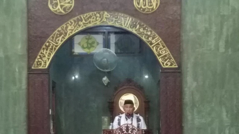 Isi Khotbah Jumat, Wali Kota Tekankan Pentingnya Introspeksi Diri dan Silaturahmi