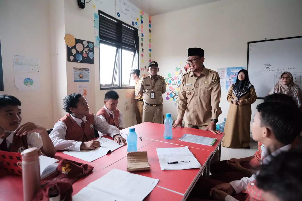 Wakil Wali Kota Depok Kunjungi SDN Sukatani 7