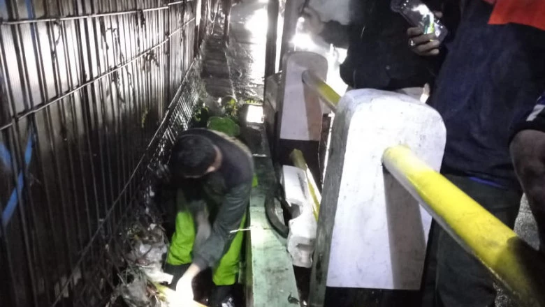 Banjir di Jalan Bungur Raya Sudah Ditangani Satgas DPUPR Depok