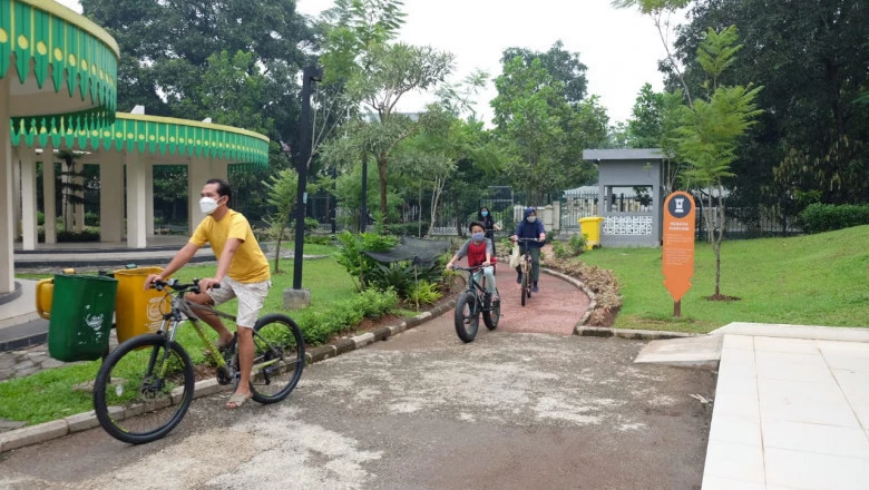 Pembukaan Kembali Alun-alun Kota Depok untuk Umum