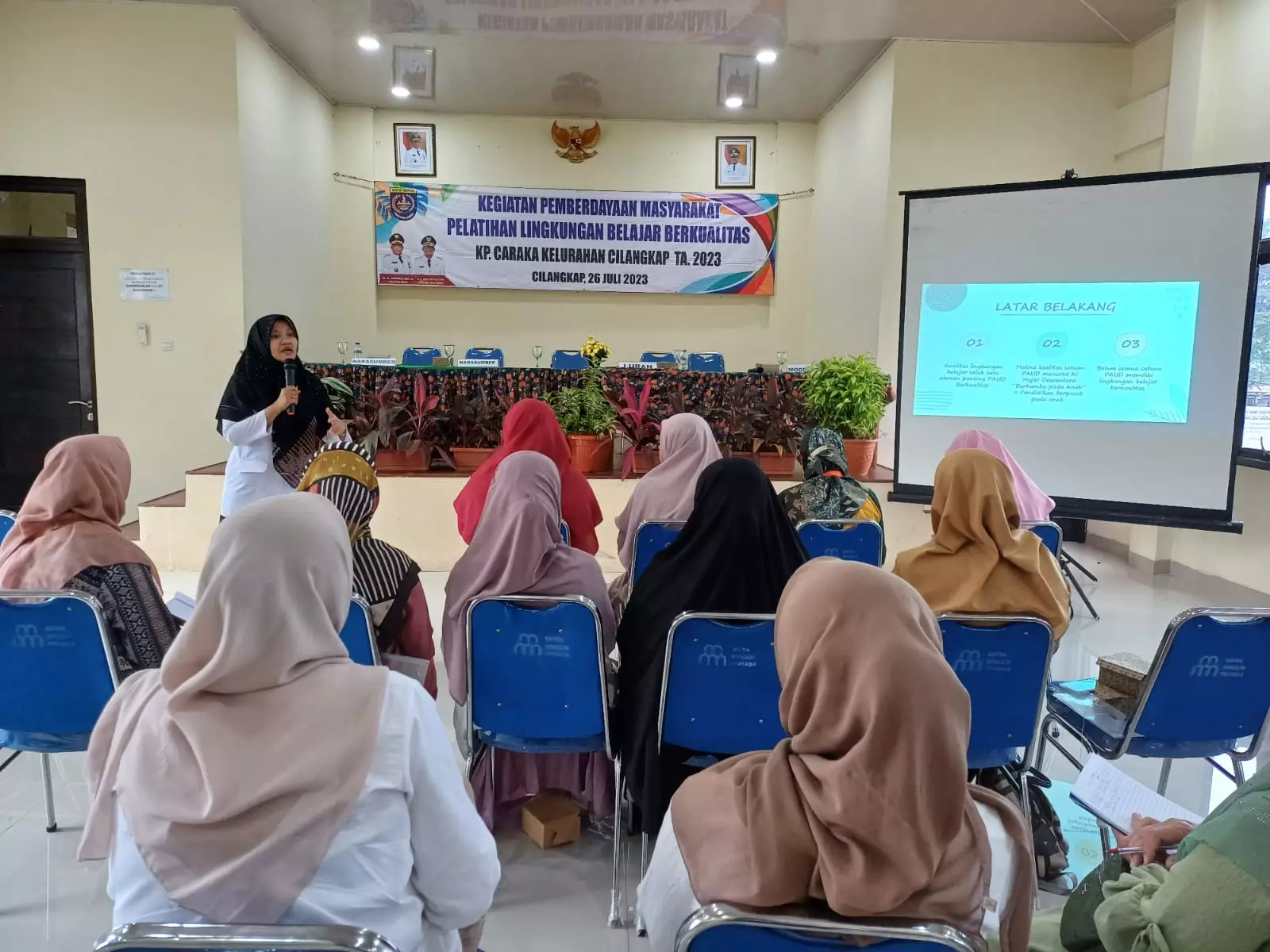 Kampung Caraka RW 03 Cilangkap Diberi Pembinaan Lingkungan Belajar Berkualitas