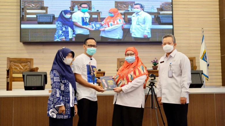 Buku Anak Sopir Jadi Wakil Wali Kota Kini Jadi Koleksi Perpustakaan Depok