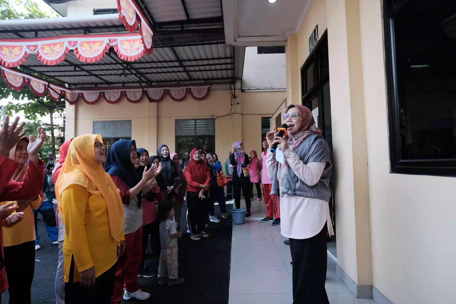 Dinilai Mampu Tingkatkan Kualitas Kesehatan, Ketua FKDS Apresisai Jumat Gembira Curug Cimanggis