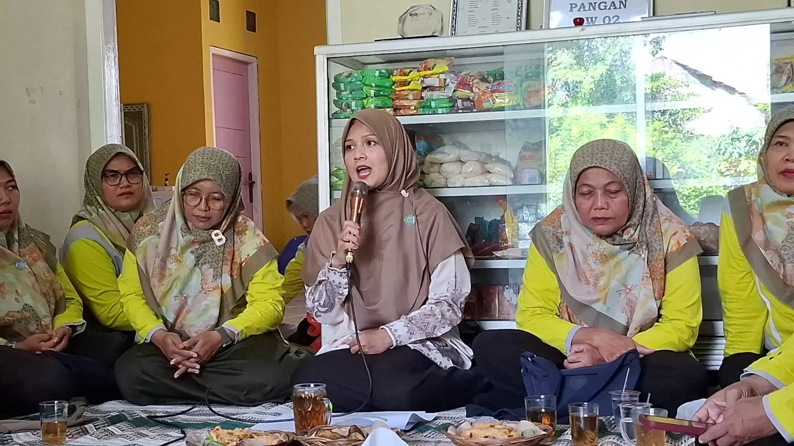 Ketua PKK Tanah Baru Dukung Lumbung Pangan RW 02 Jadi Pilot Project