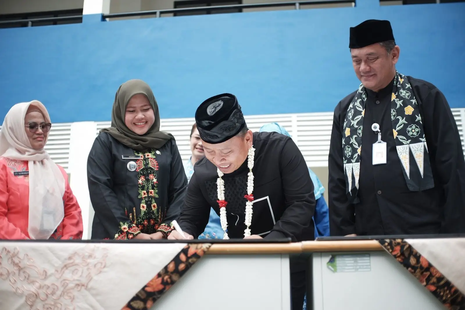 Wali Kota Depok Resmikan Kantor Kelurahan Tugu, Anggaran Rp7 Miliar Dikucurkan
