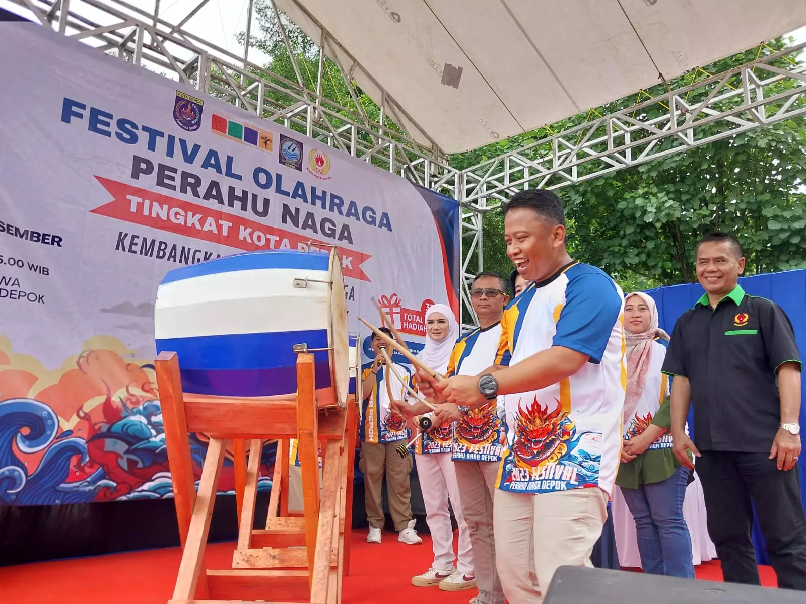 Dibuka Sekda Depok, Festival Perahu Naga Diikuti 14 Tim