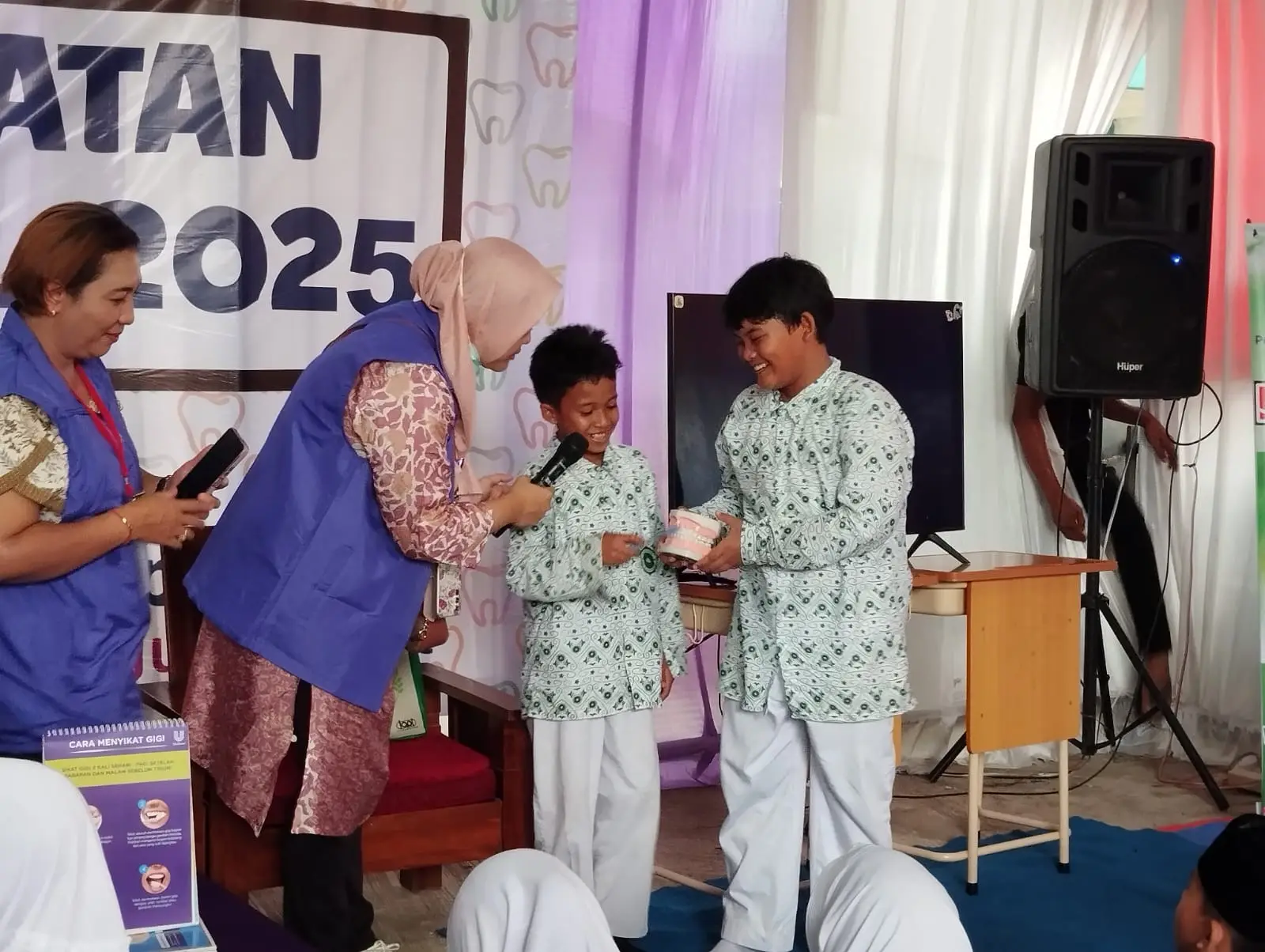 Momen BKGN 2025, PDGI Depok Sosialisasikan Cara Merawat Gigi ke Pelajar