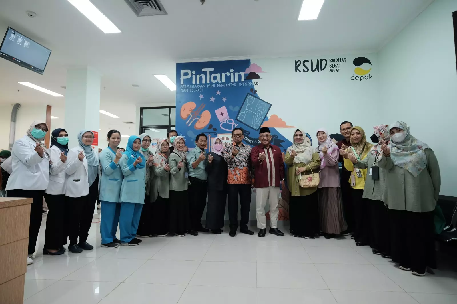 Wali Kota Resmikan Ruang Instalasi Dialisis RSUD KiSA