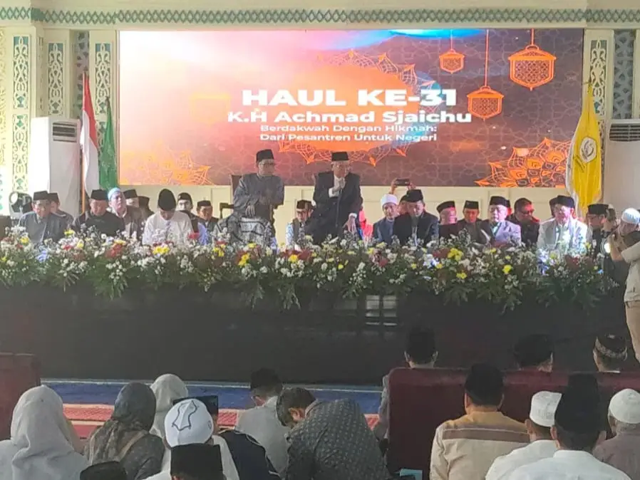 Hadiri Haul ke-31 Pendiri Pesantren Al-Hamidiyah, Wapres RI ke-13 Pesankan Tiga Hal Ini