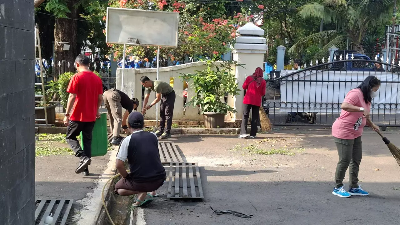 Aksi Jumsih Kecamatan Sukmajaya, Wujudkan Lingkungan Bersih dan Asri