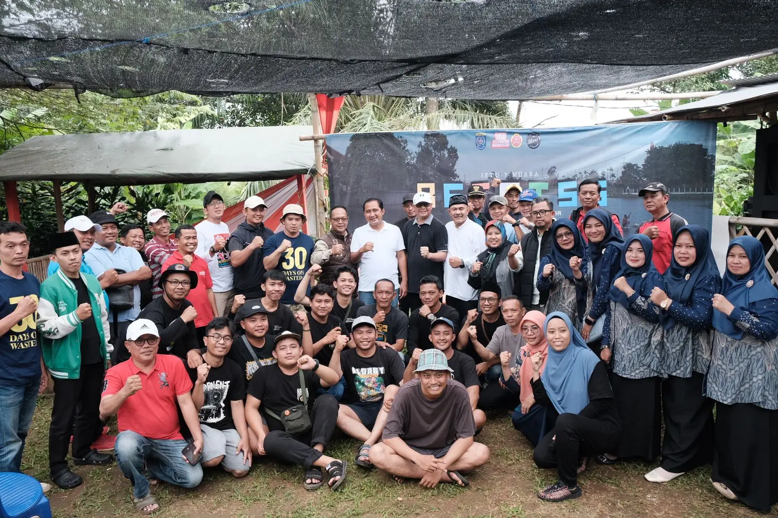 Aksi Besetss di Situ 7 Muara, 5 Kwintal Sampah Diangkut