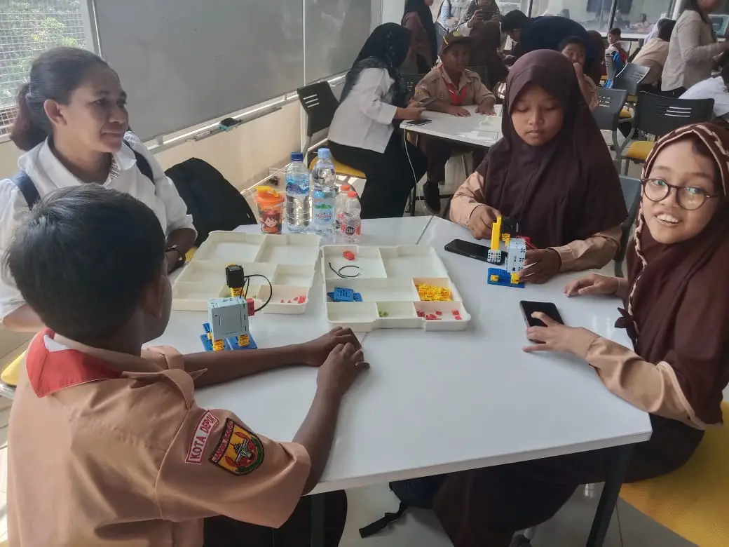 Disdik Depok Bawa Siswa Disabilitas Uji Coba Asesmen Robotik