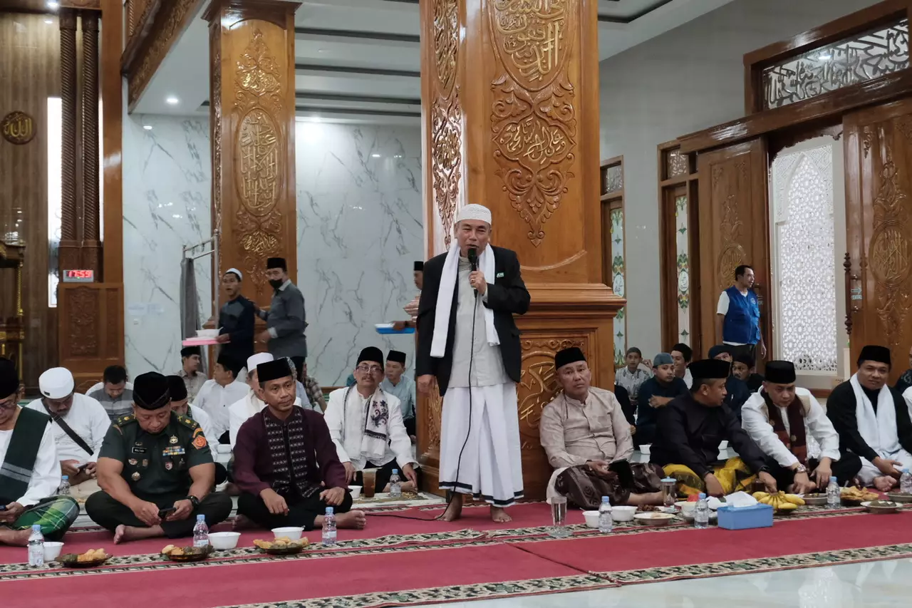 Pemkot Depok Gelar Tausiyah Ramadan dan Buka Puasa Bersama di Masjid Al Mukhlashiin Kelurahan Sawangan