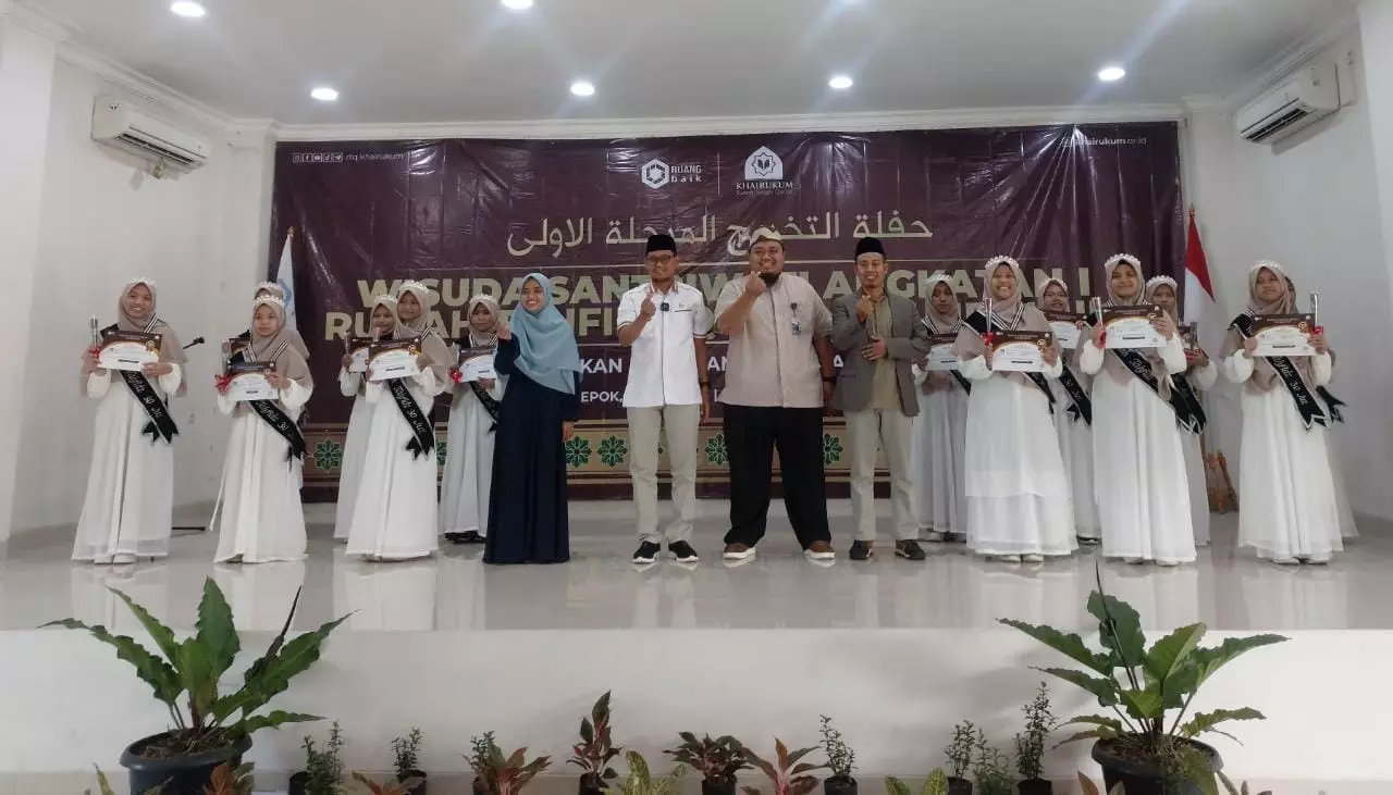 Bang Imam Sampaikan Sejumlah Pesan kepada Santriwati Penghafal Al-Qur'an di RTQ Khairukum