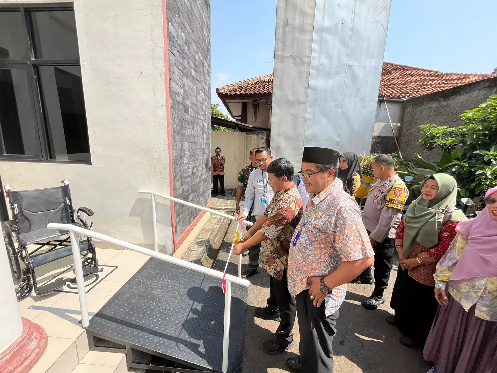 Kantor Kelurahan Kalibaru Ramah Lansia