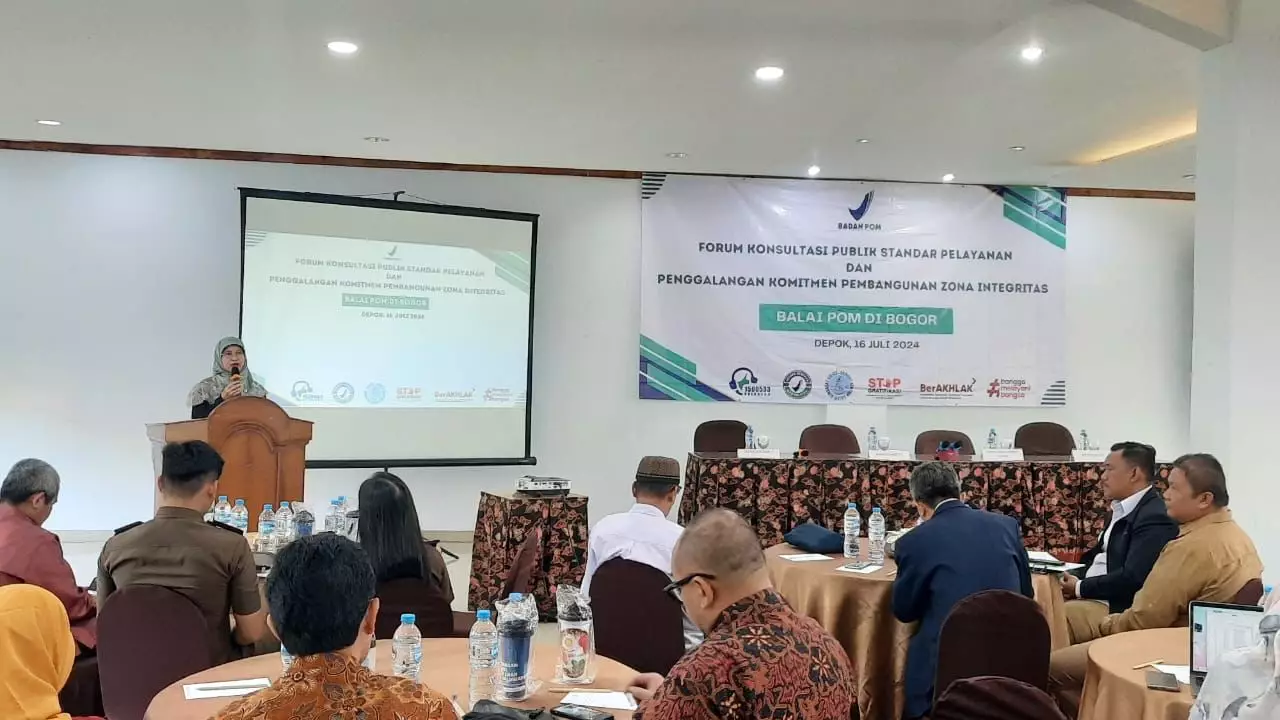 Kadinkes Depok Hadiri Forum Konsultasi Publik Standar Pelayanan BPOM di Bogor
