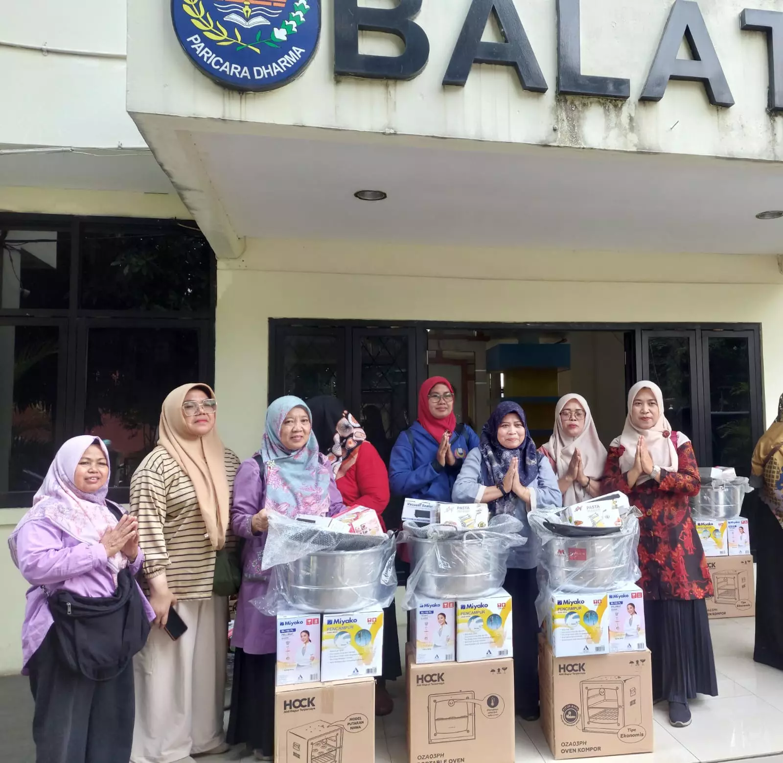 Mengangkat Martabat Perempuan Kepala Keluarga di Depok, Cerita di Balik Pemberian Bantuan Alat Tata Boga
