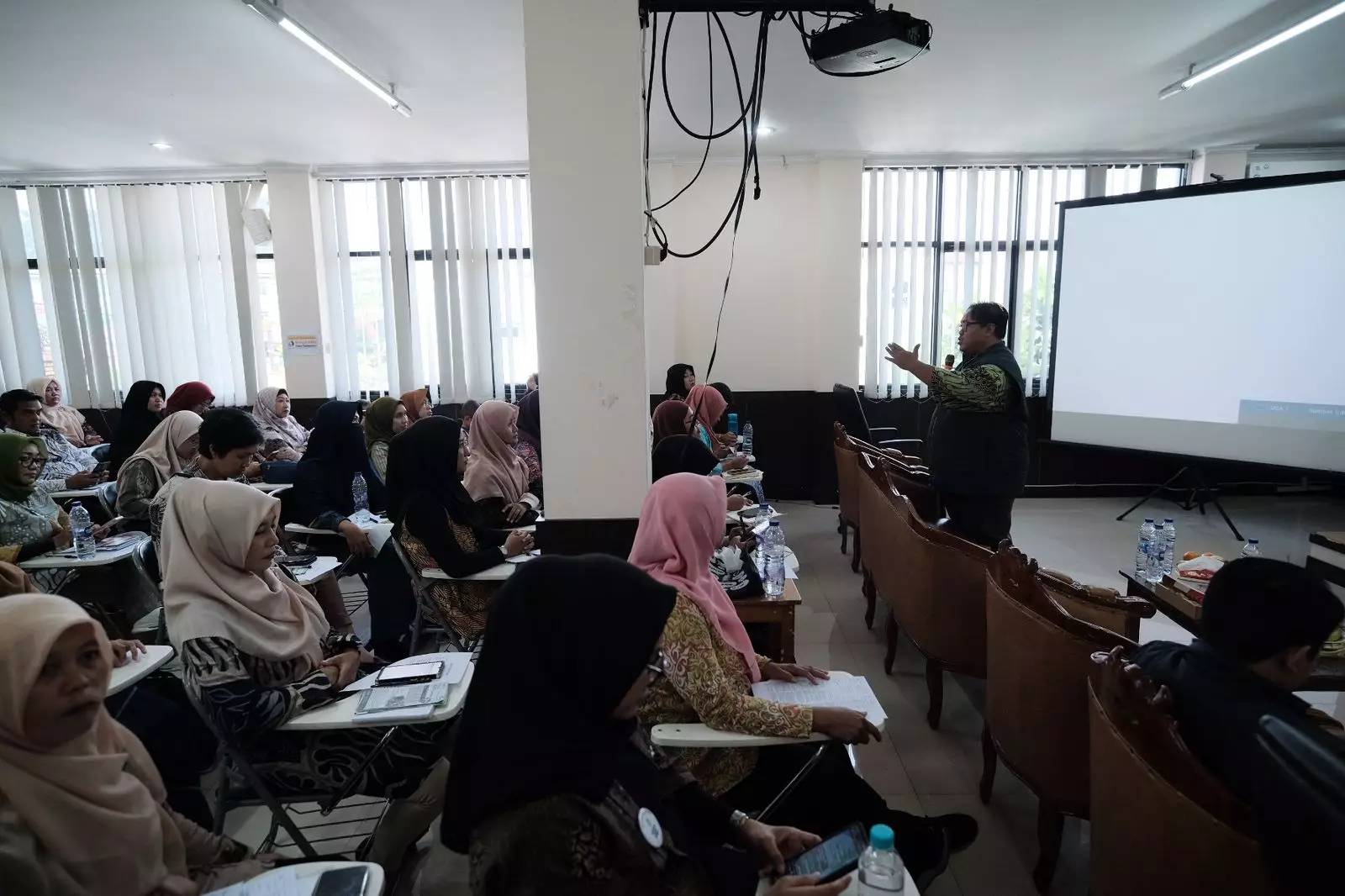 Dibina Selama Delapan Bulan, Ratusan UMKM di Depok Siap Naik Kelas