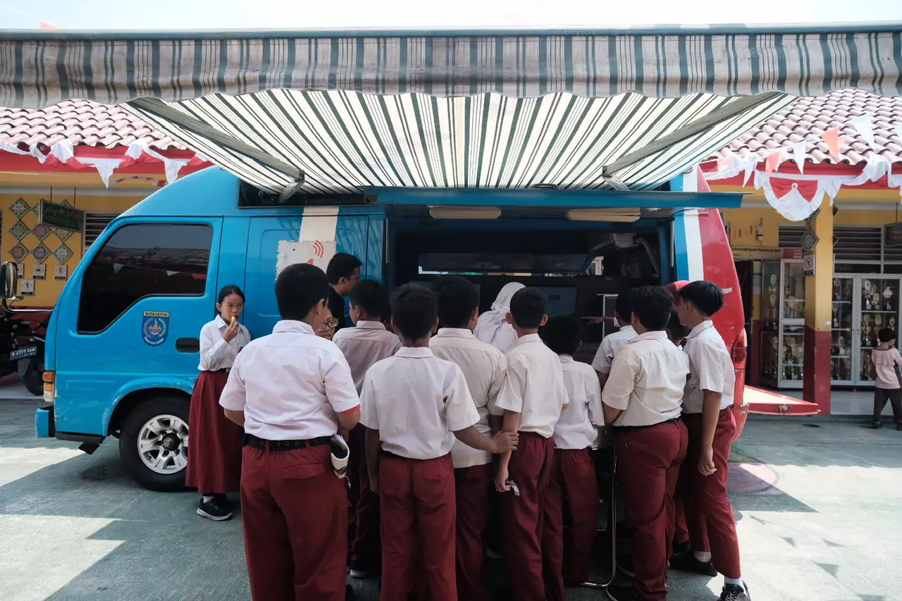 Diskominfo Depok Hadirkan MCAP di SD Negeri Rawadenok