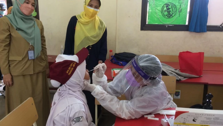 Pemkot Depok Adakan Swab Antigen Acak di Sekolah Bersamaan Gebyar Germas Goes to School