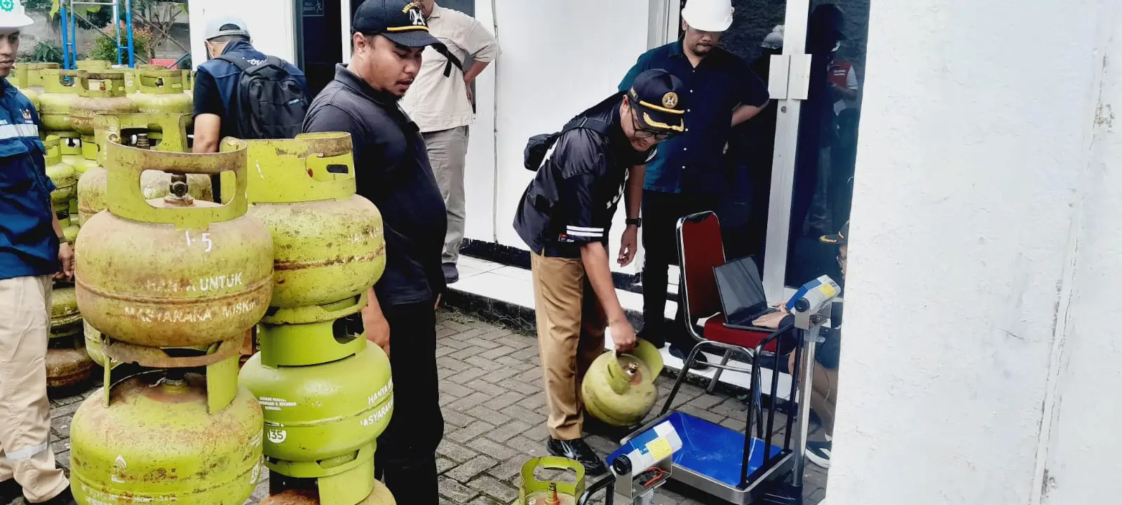 Disdagin dan Pertamina Awasi Ketat Pengisian LPG 3 Kg di SPBE Depok
