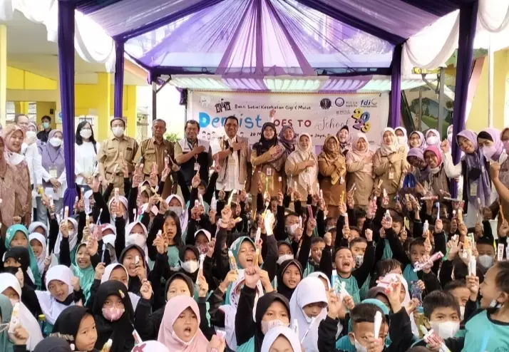 PDGI Depok Edukasi Siswa SDN Utan Jaya Jaga Kesehatan Gigi dan Mulut