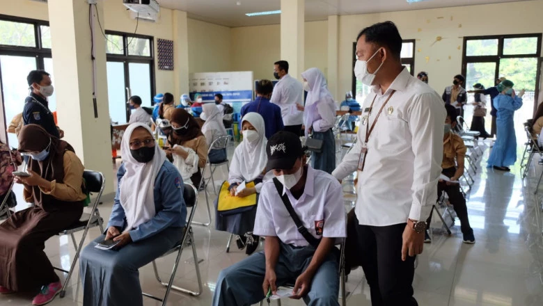 Rindu Belajar Tatap Muka, Pelajar Sukmajaya Antusias Ikuti Gebyar Vaksinasi