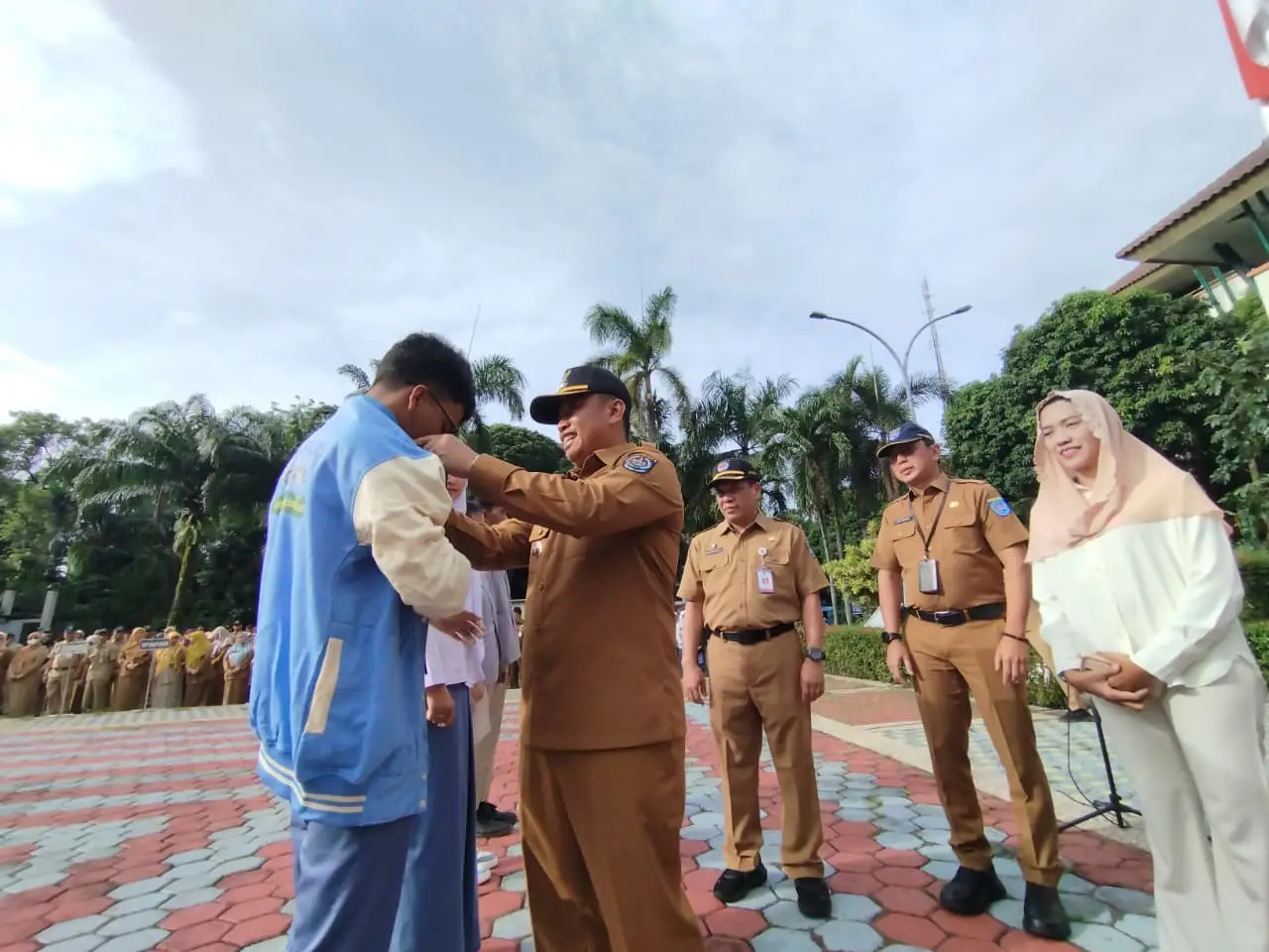 Depok Maju Go Global, Wali Kota Lepas Siswa dan Mahasiswa ke Luar Negeri
