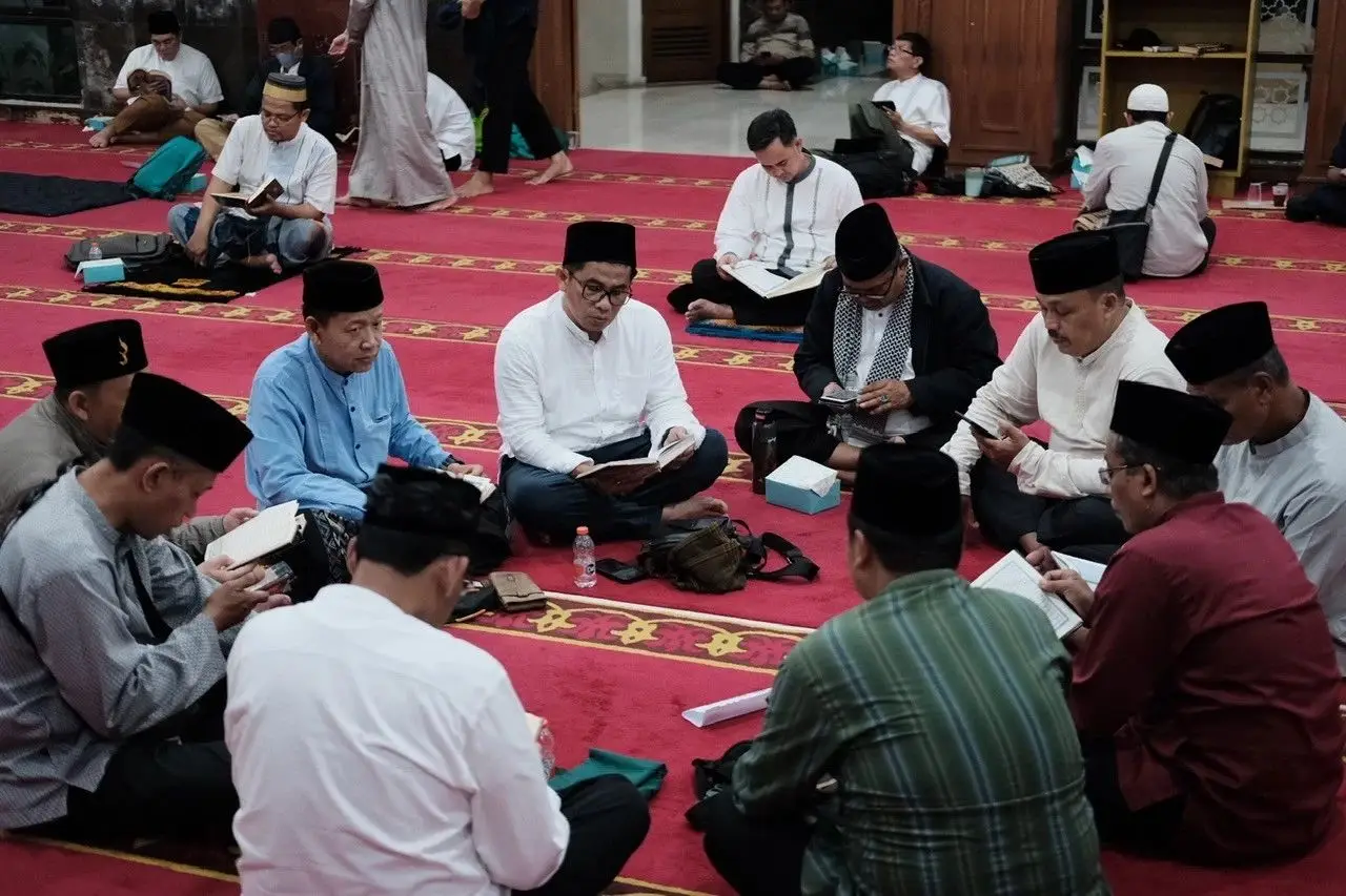 Masjid Agung Baitul Kamal Gelar Itikaf