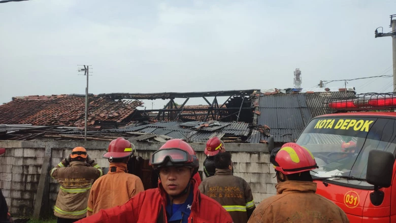 Kebakaran Rumah di Cipayung Berhasil Ditangani Damkar Depok