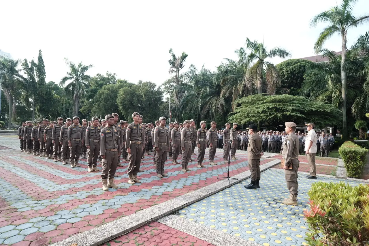 Satpol PP dan Satlinmas Kota Depok Gelar Apel Gabungan di Balai Kota