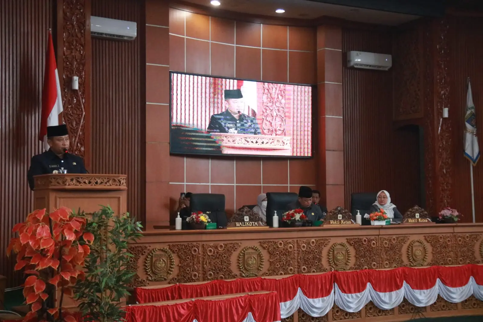 Supian Suri Gaspol Benahi Regulasi, Tiga Raperda Jadi Fondasi Depok