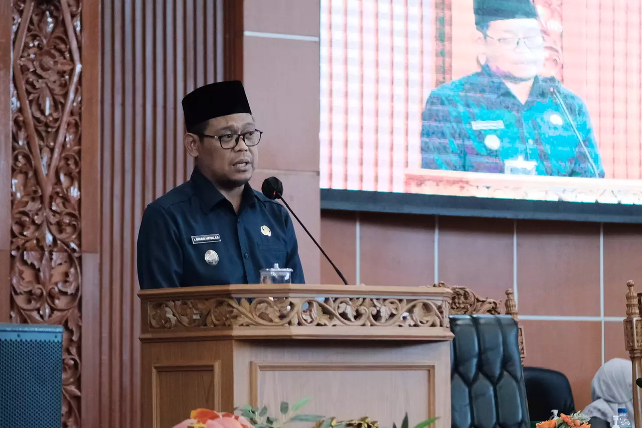 Wakil Wali Kota Depok Hadiri Rapat Paripurna DPRD Persetujuan Perubahan APBD TA 2023