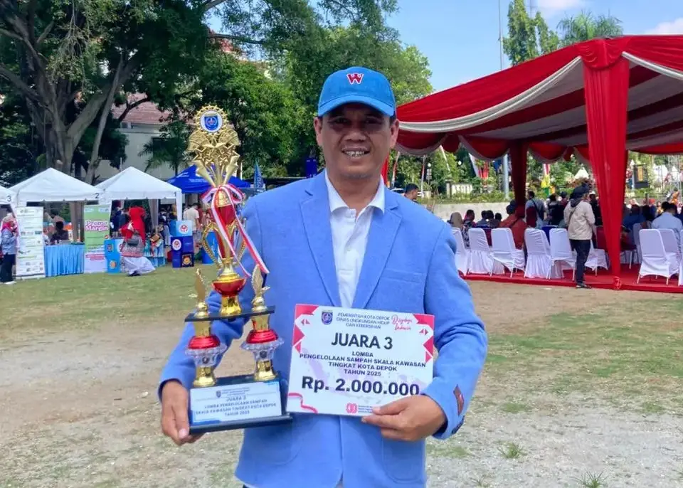 Ember Biru Dorong Warga Duser Kelola Sampah dari Rumah