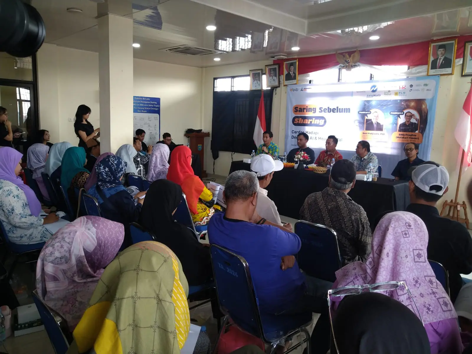 Waspada Hoaks AI, Penerima Beasiswa LPDP Angkatan 273 Edukasi Warga Depok