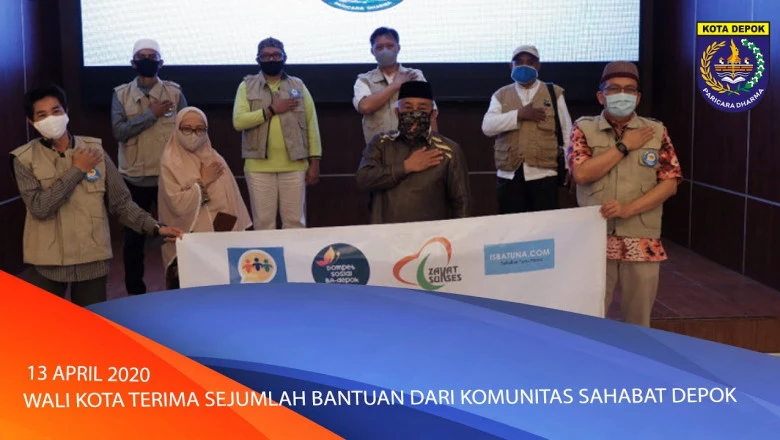 (Video) Wali Kota Terima Sejumlah Bantuan dari Komunitas Sahabat Depok