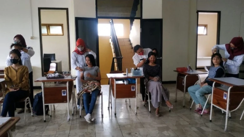 20 Peserta SKB Depok Ikuti Ujian Tata Rias Kecantikan