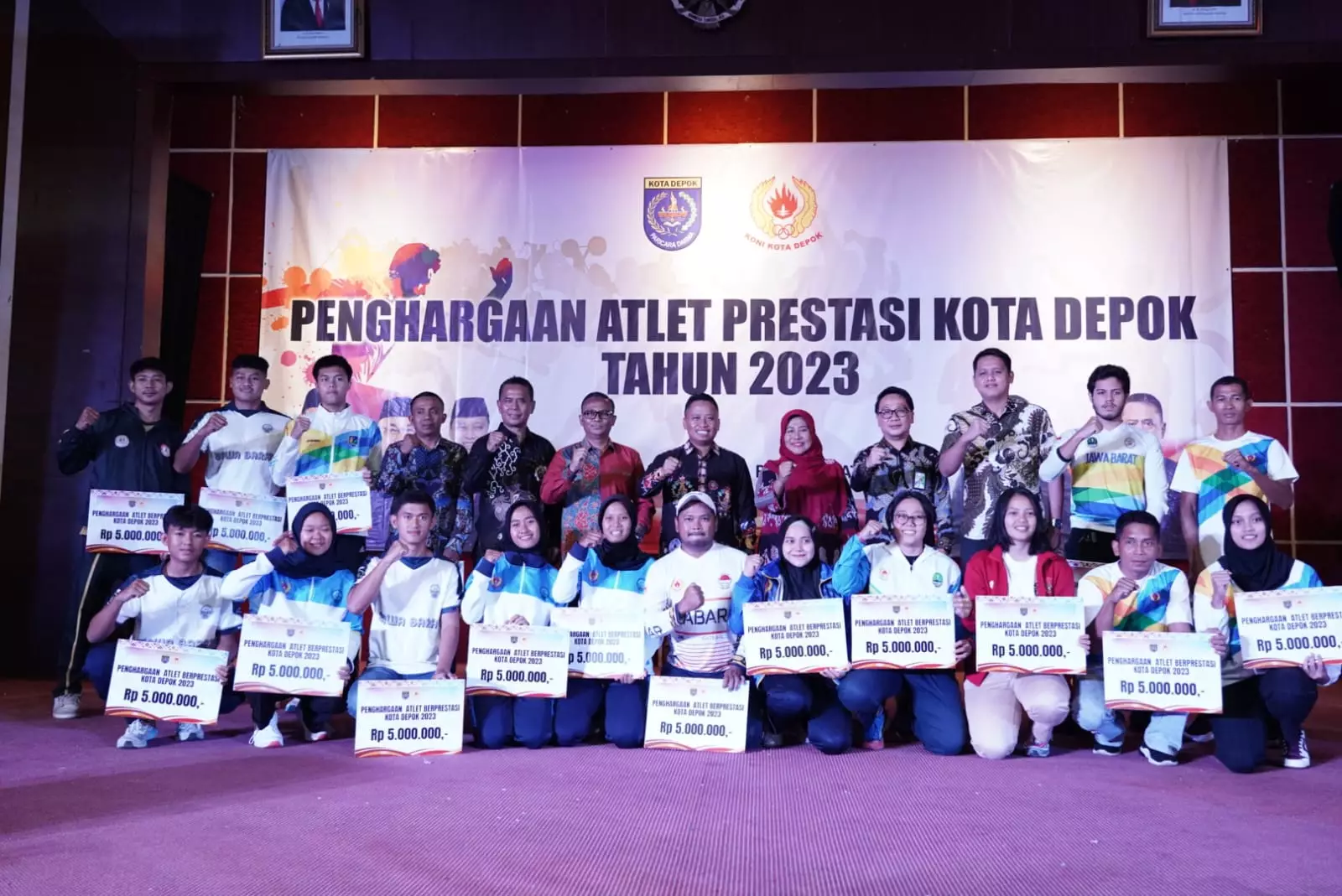 Pemkot dan KONI Depok Berikan Imbal Prestasi Bagi Atlet dan Pelatih