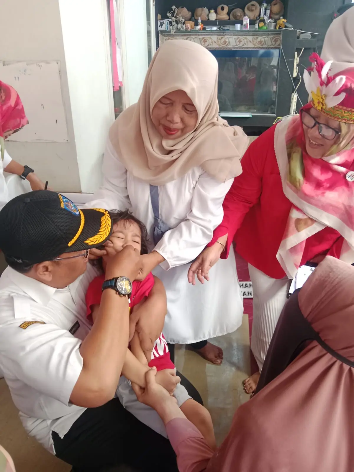 Lurah Gandul Ajak Warga Pastikan Anak Dapat Vitamin A di Posyandu