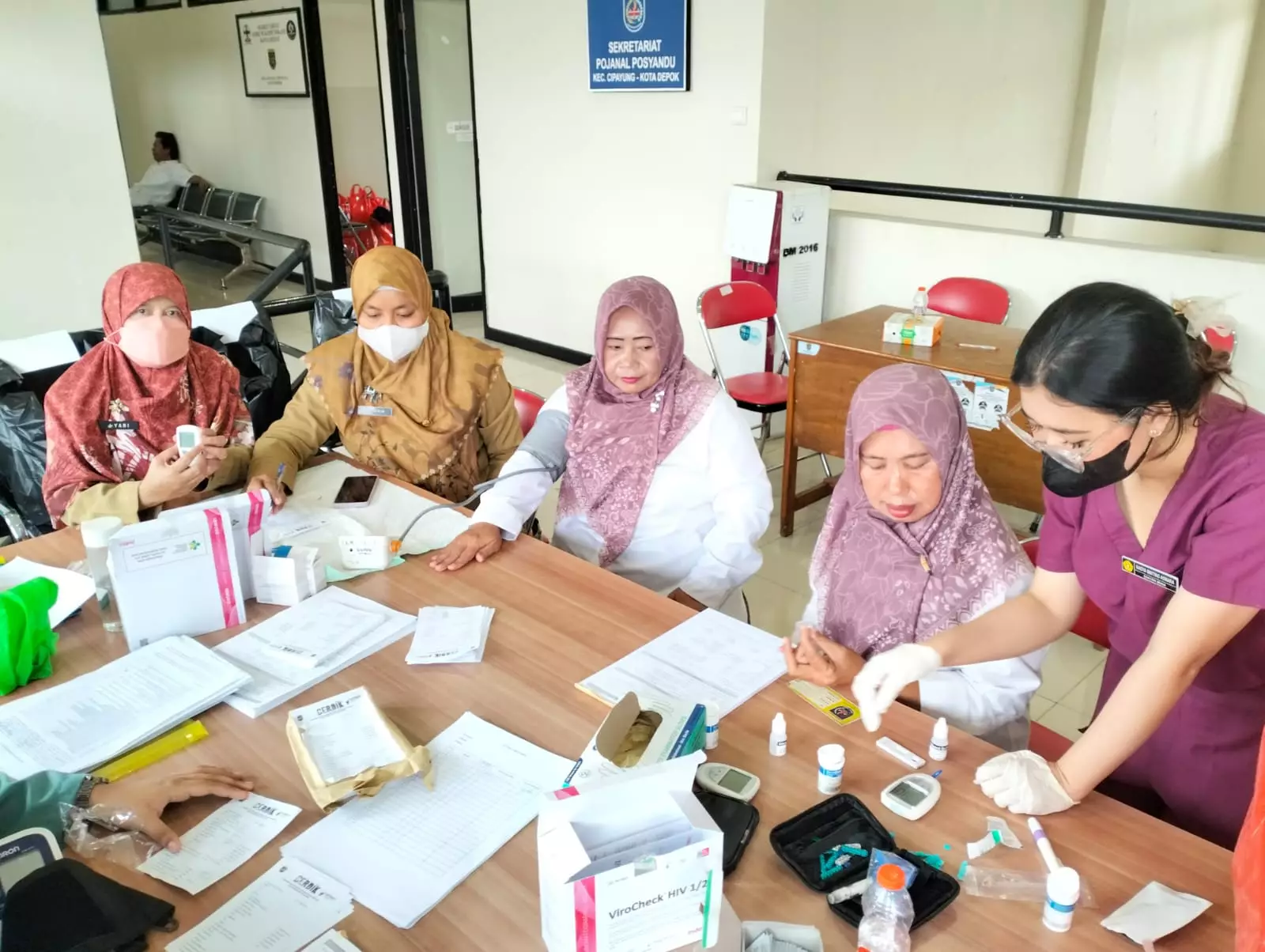 Penuhi Standar Pelayanan Minimal, Puskesmas Cipayung Rutin Skrining Kesehatan Warga