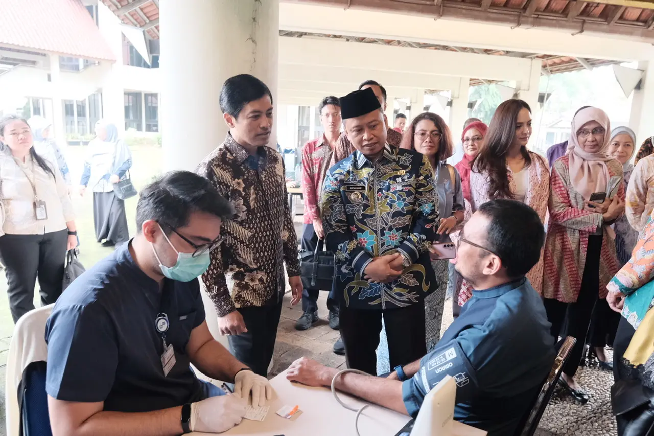 Dampingi Wamenkes, Wali Kota Depok Tinjau Pelaksanaan Program CKG di UI